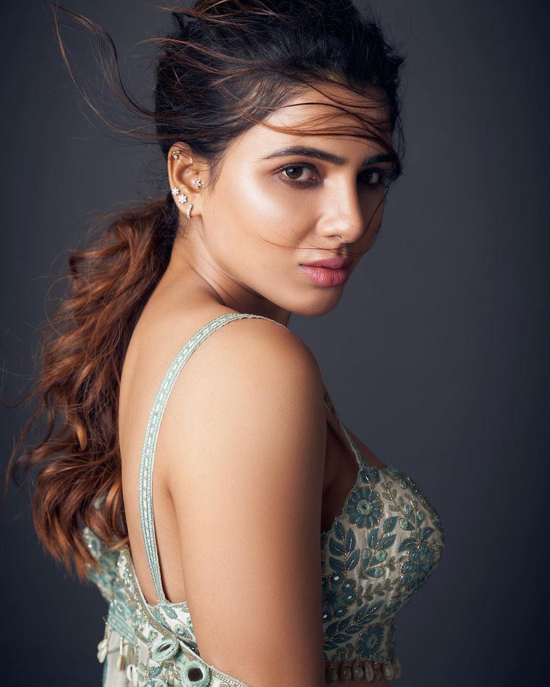 Samantha lavishes praise on co-stars