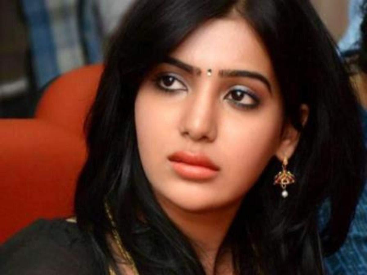 Samanatha Broke Into Tears