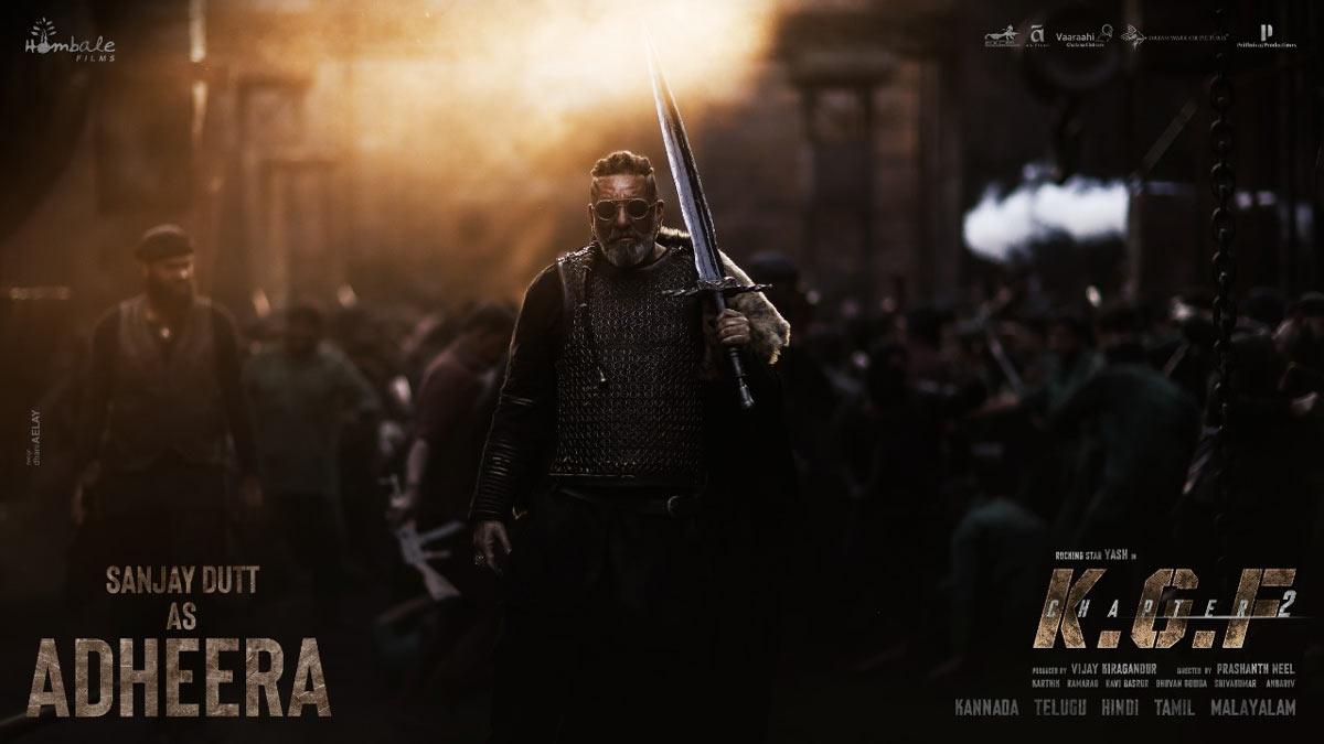 Sanjay Dutt's Adheera look from KGF 2 creates a sensation