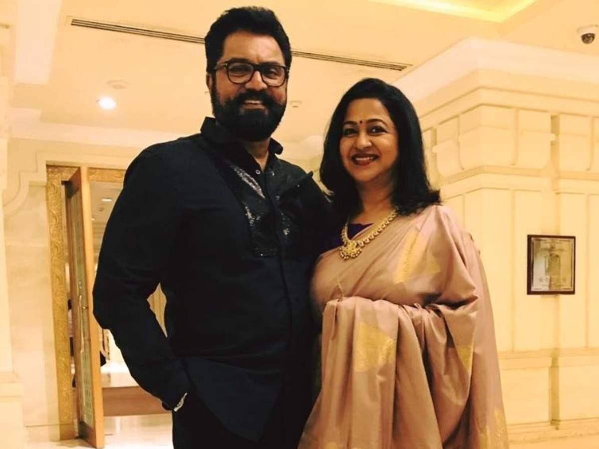 Radhika, Sarathkumar Sentenced To Jail