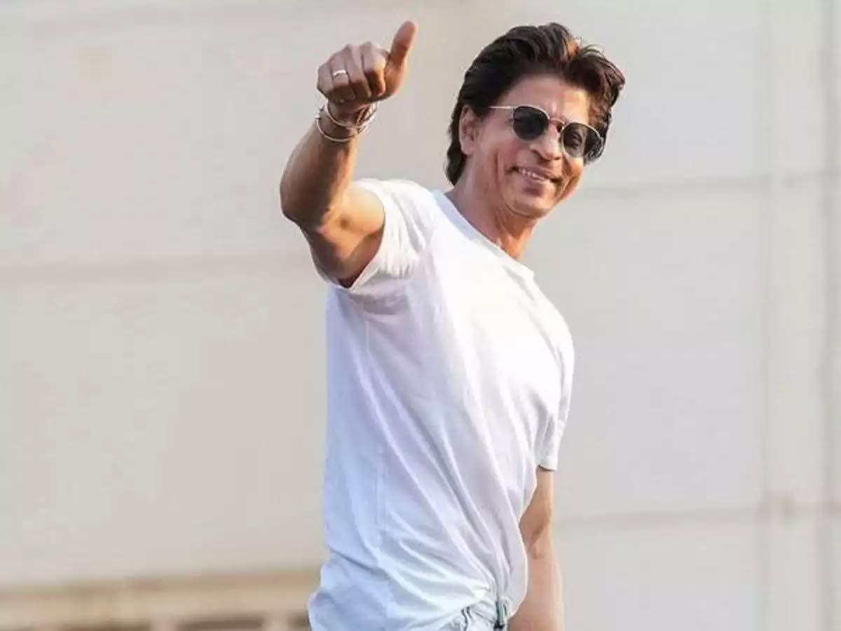 Shah Rukh Khan's crazy take on Batman, Superman
