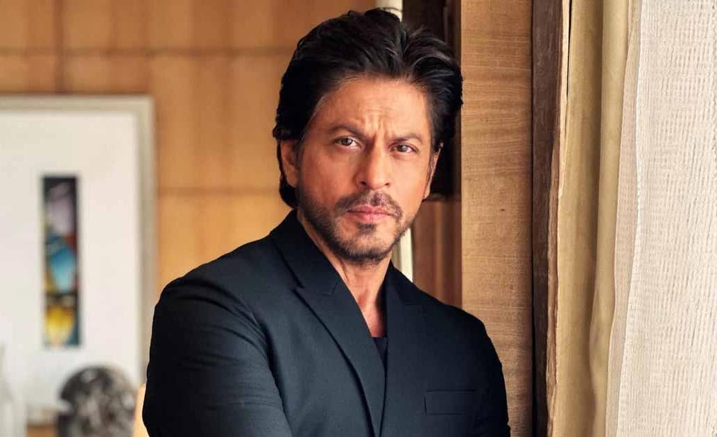 Jawan: Shah Rukh sensation in the sand
