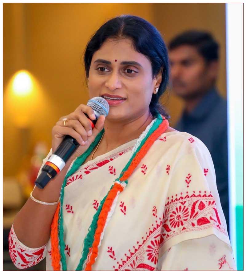 Sharmila stealing the limelight from Jagan