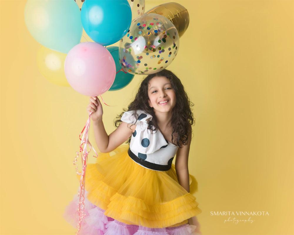 Mahesh's surprise to Sitara