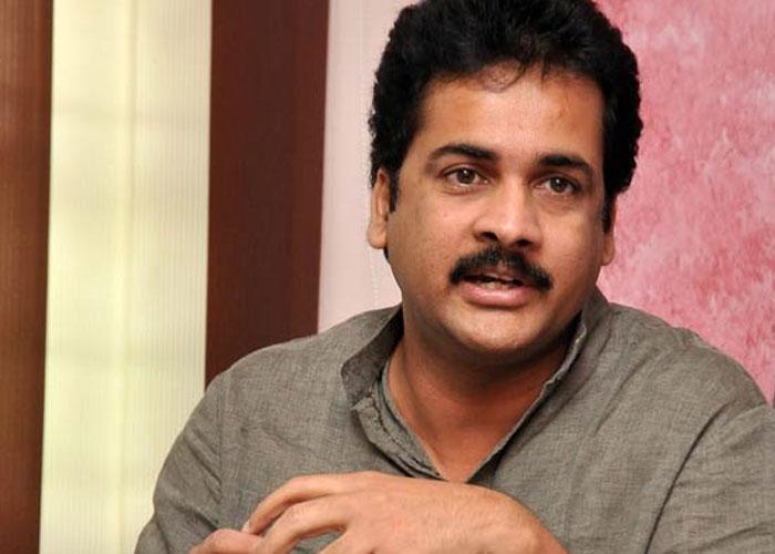 Hero Sivaji Better Than Nara Lokesh!