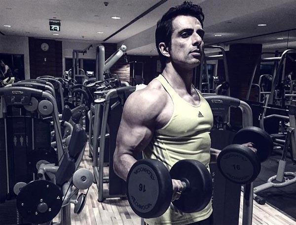 Sonu Sood Shooting with Jackie Chan!