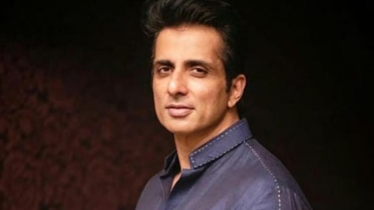 Andhra Fans Gratitude For Sonu Sood