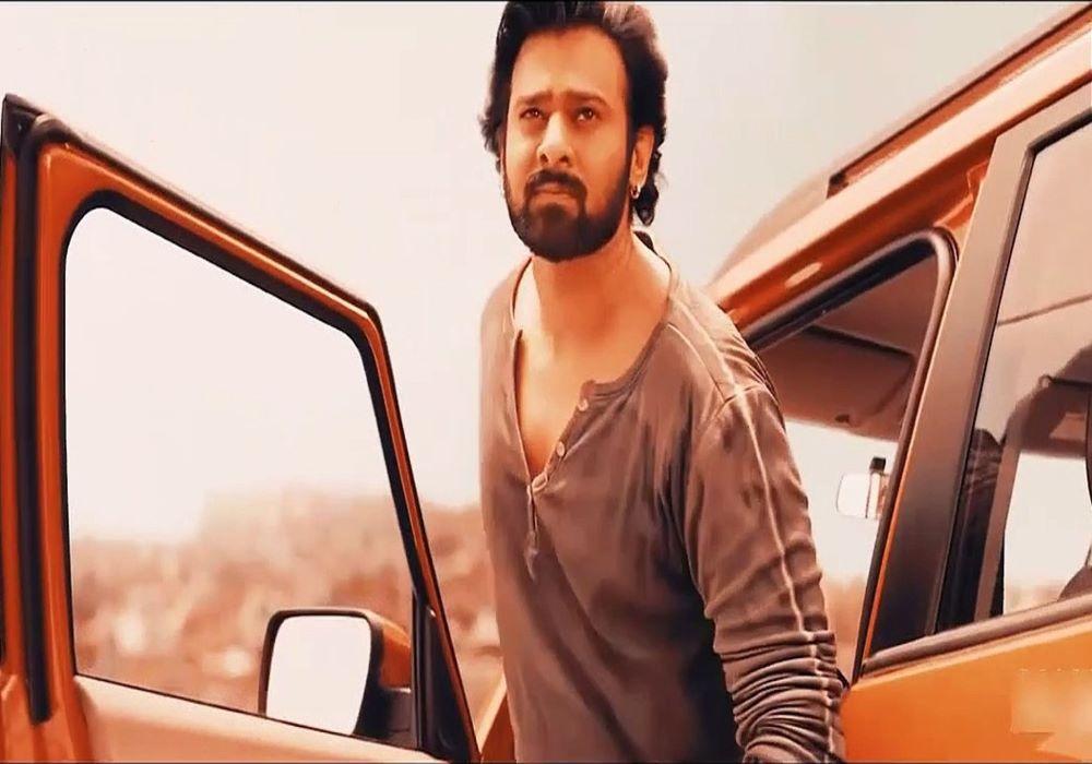 Salaar: Prabhas to show power in a stylish car?