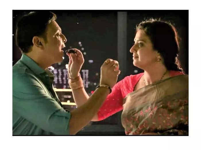 Sr Naresh welcomes new year with a sensation