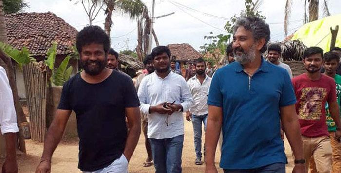 Reason For Jakkanna Visiting Rangasthalam Sets