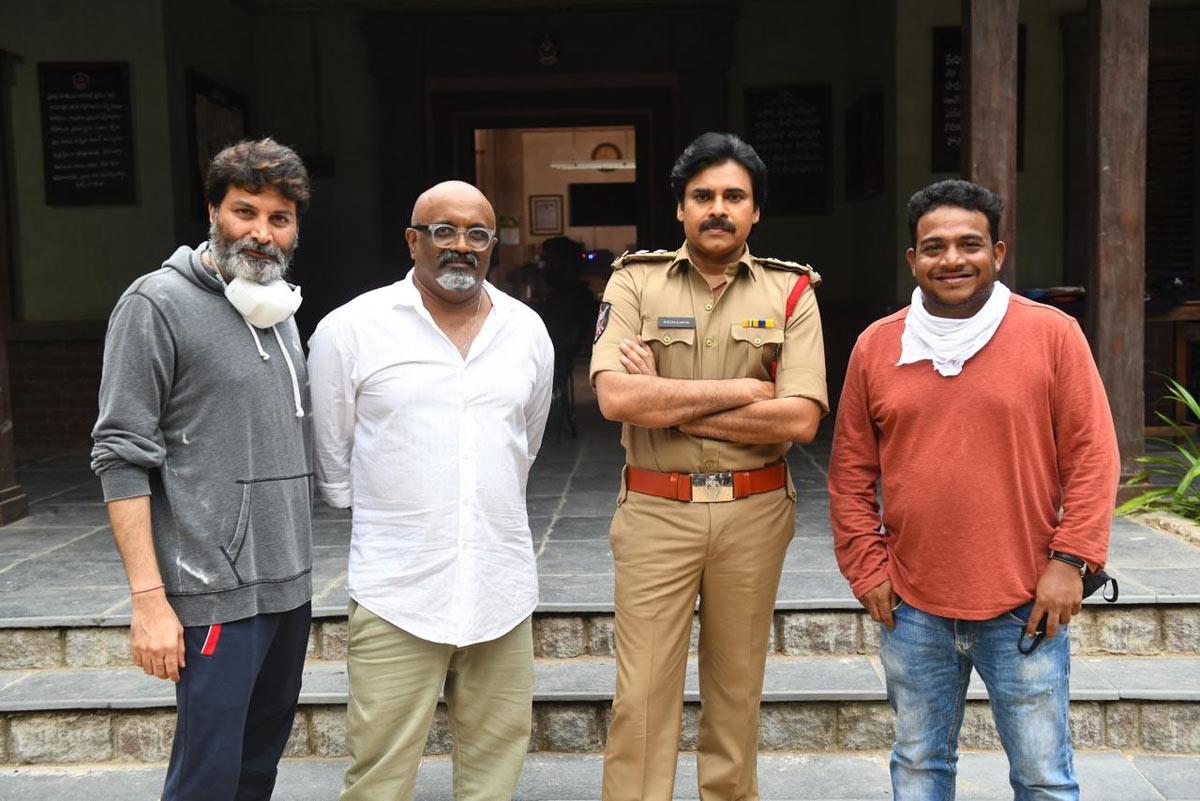 Bheemla Nayak welcomes ace lensman