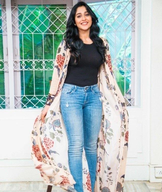Stars scared of Regina Cassandra
