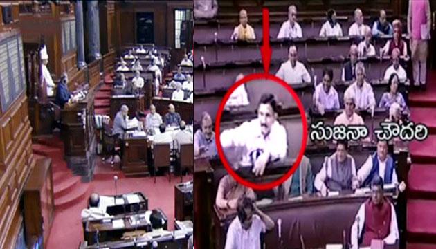 CBN Secretly Amused with Sujana's Claps?