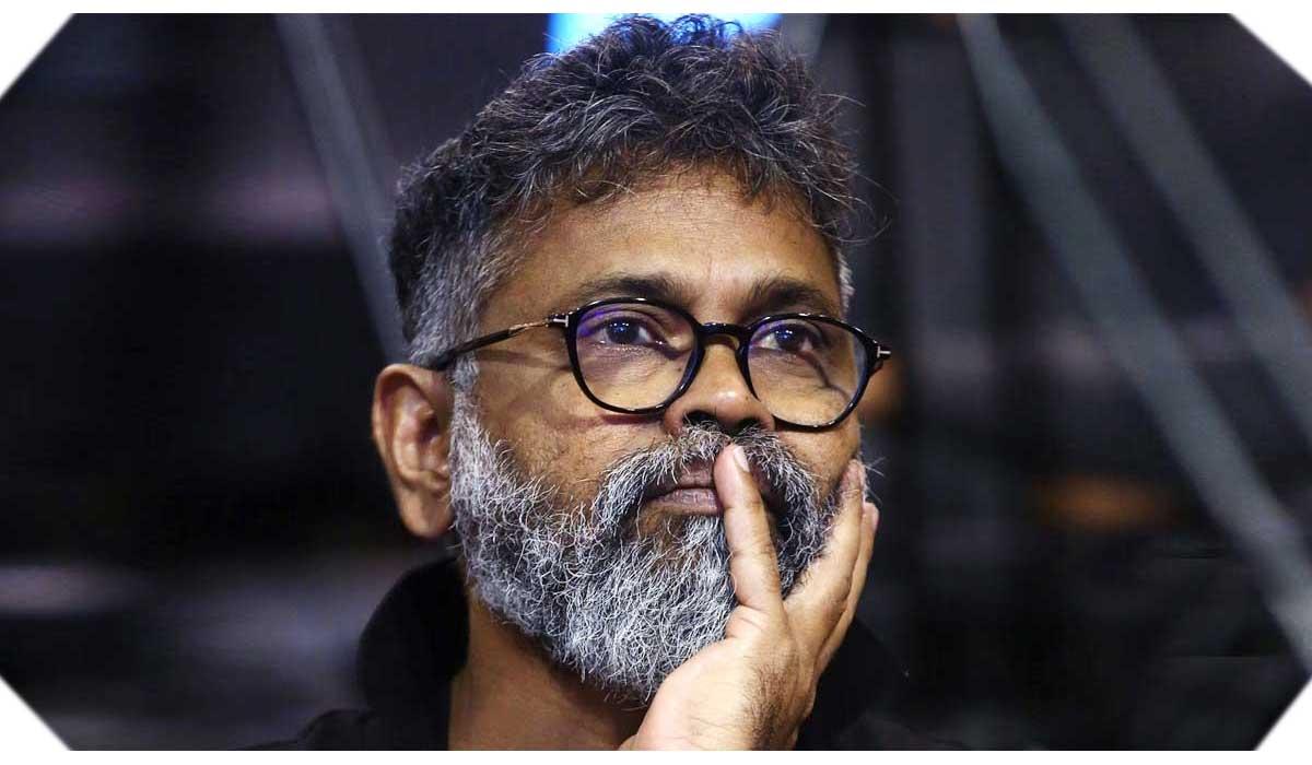 Sukumar Visited And Contributed 5 Lakhs To Pushpa 2 Stampede Victim