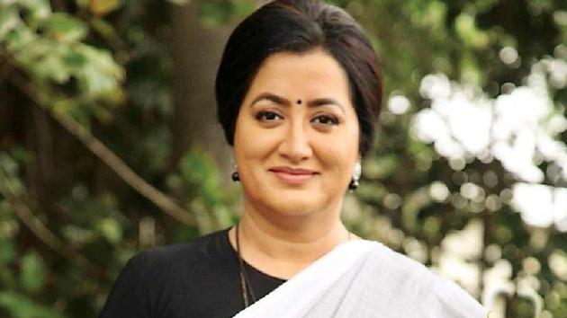 Will Chiru Dare To Help Her?