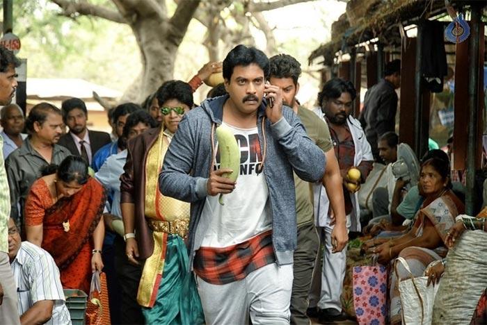 Sunil Six Packs - Climax Shifts to Interval