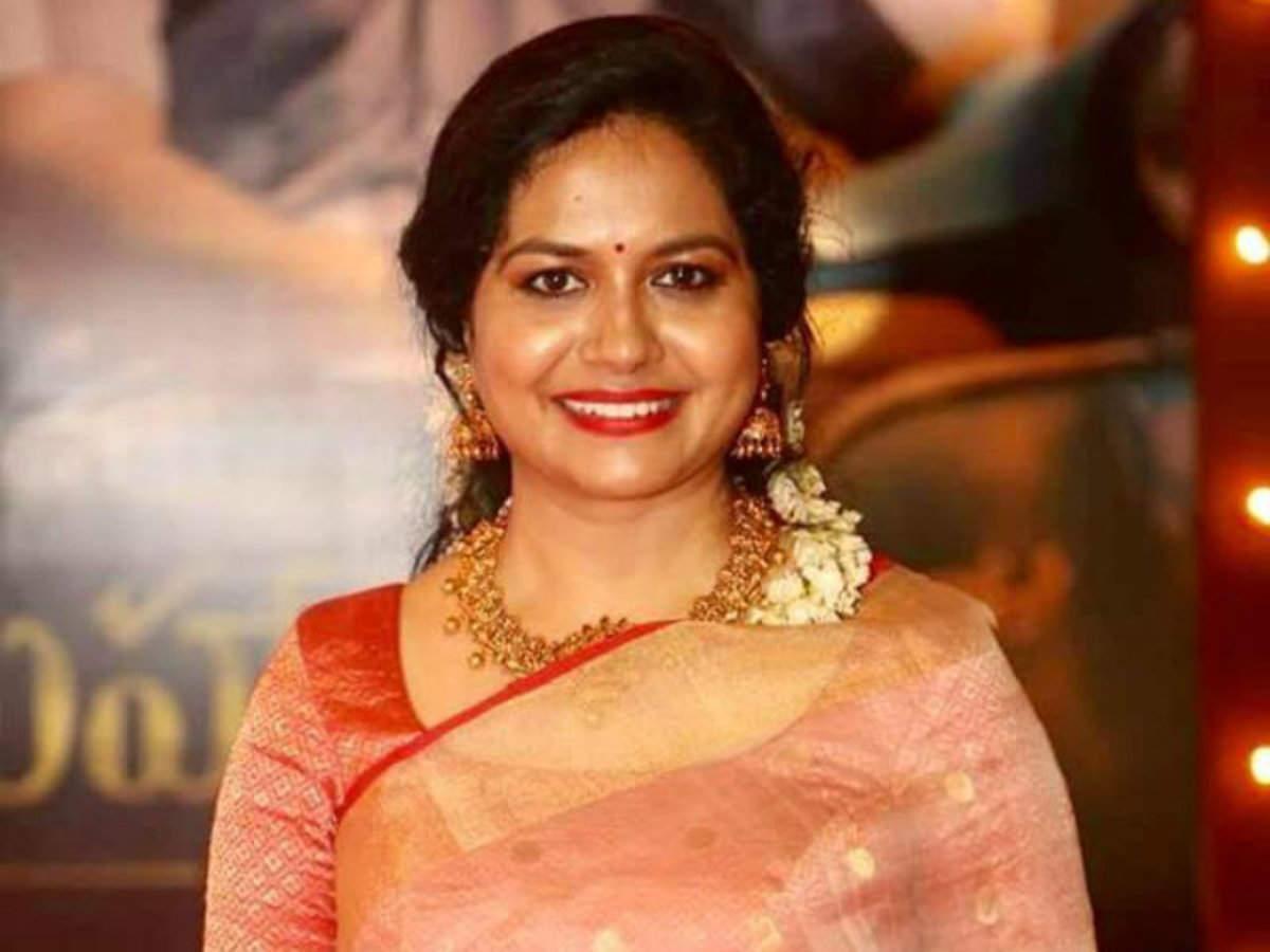 Singer Sunitha Wedding Postponed?