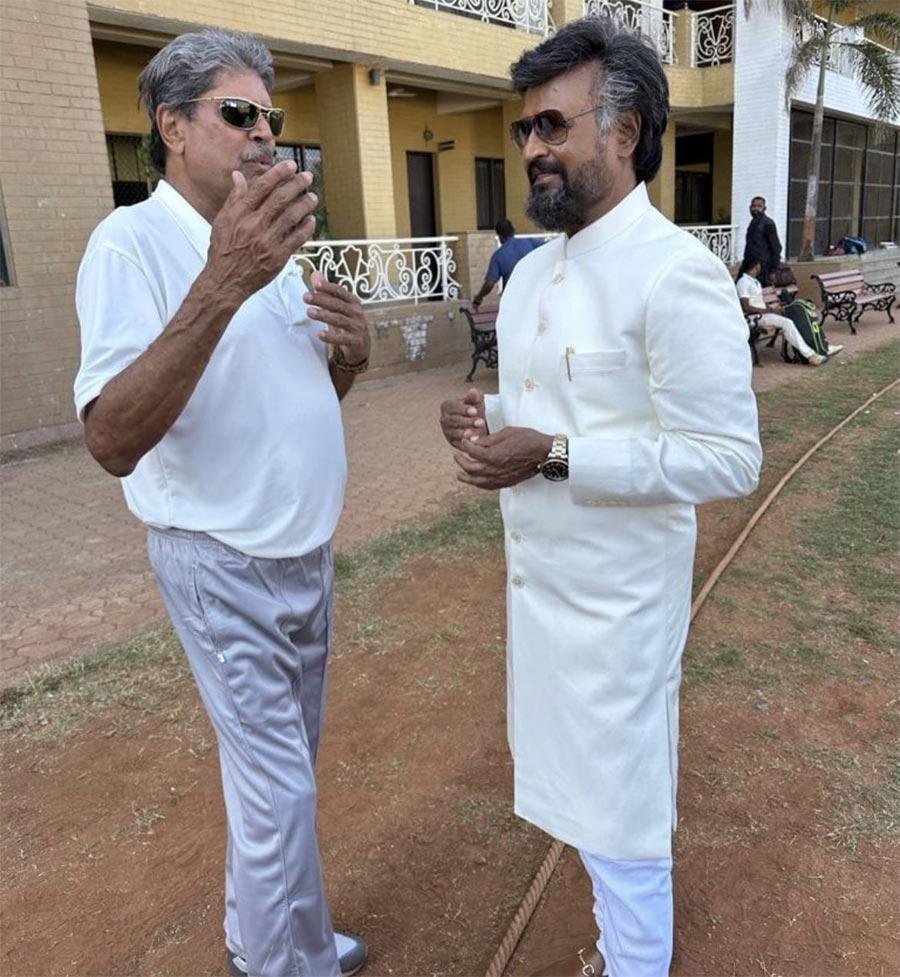 Rajinikanth with Kapil Dev