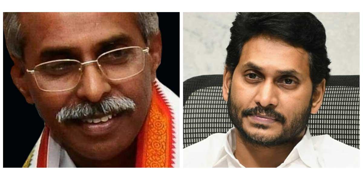 SC transfers Vivekananda Reddy's murder case to Telangana