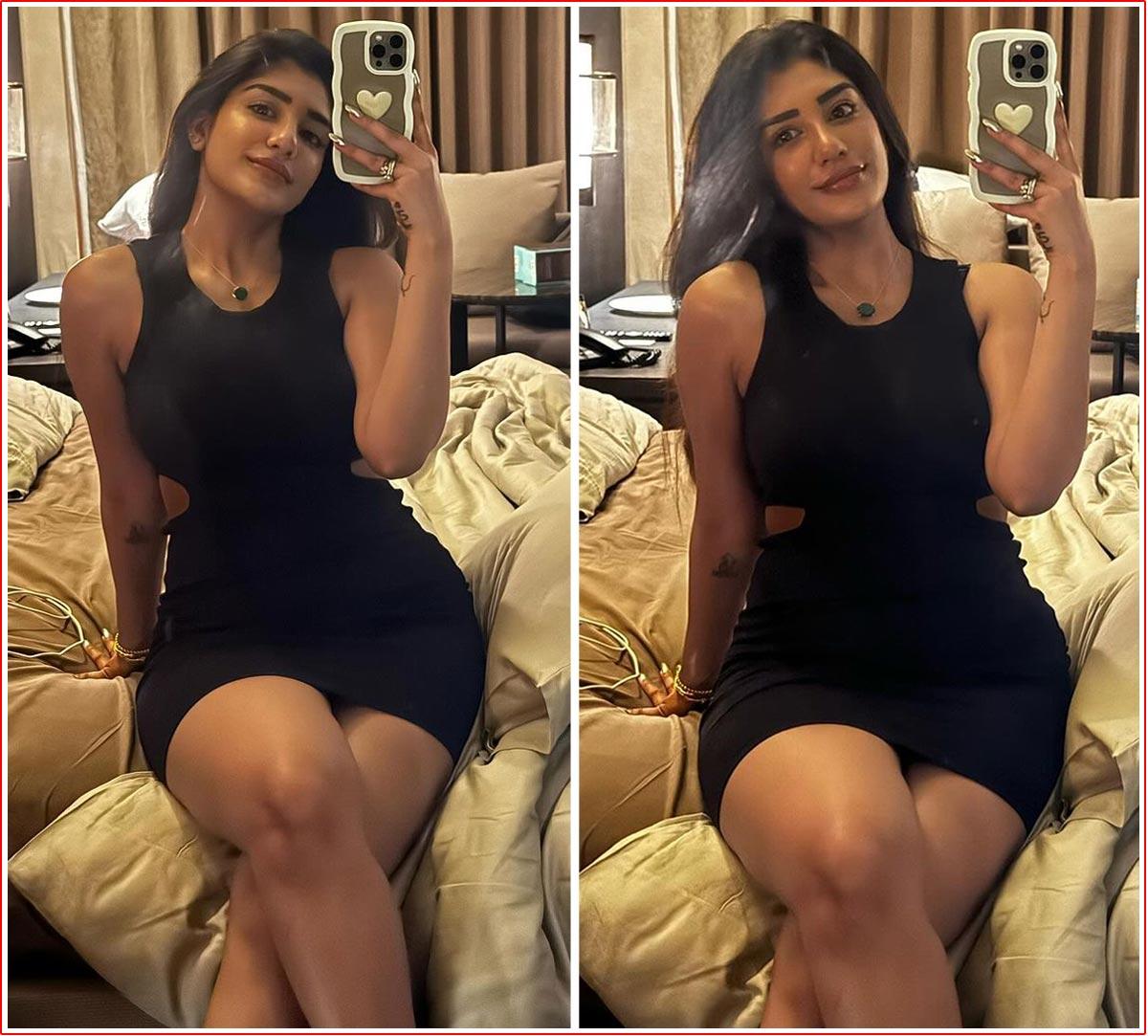 Supritha Naidu Turns Voluptuous In Selfie