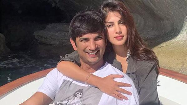 Rhea Chakraborty Had Fight With Sushant!