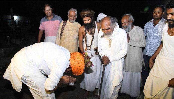 Swamiji's Request to Pawan