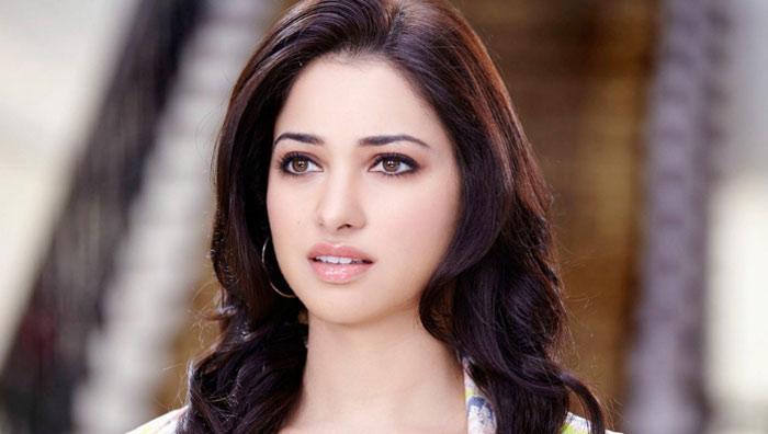 Tamannaah Lecture On Actresses Troubles
