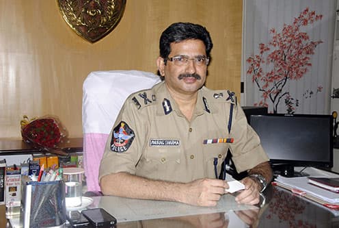 Telangana DGP reviews State's reorganisation