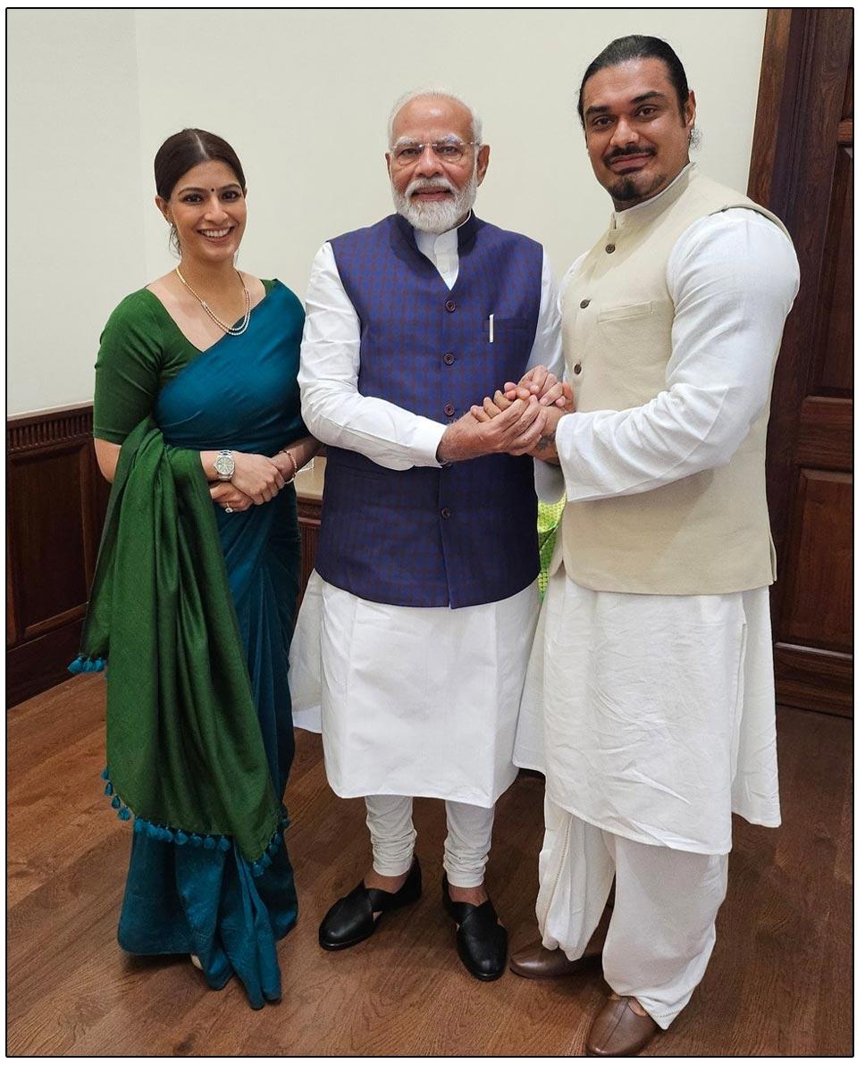 Varalaxmi Sarathkumar Invites PM Modi To Her Marriage
