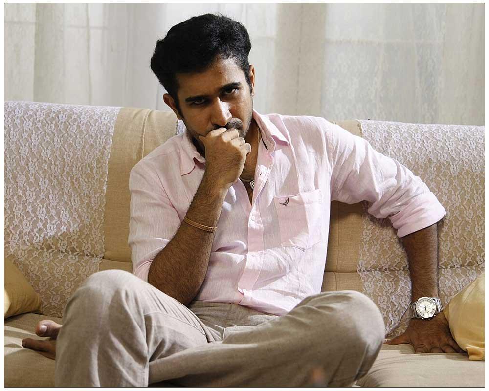 Vijay Antony vows not to wear slippers