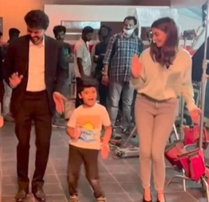 Pooja Shares Video Of Vijay Dancing For Allu Arjun Butta Bomma