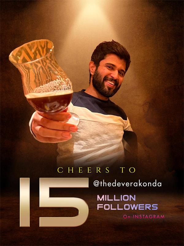 Vijay Devarakonda is showing power on Instagram