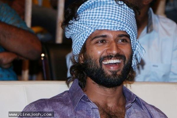 Vijay Deverakoda Doubtful About WFL!