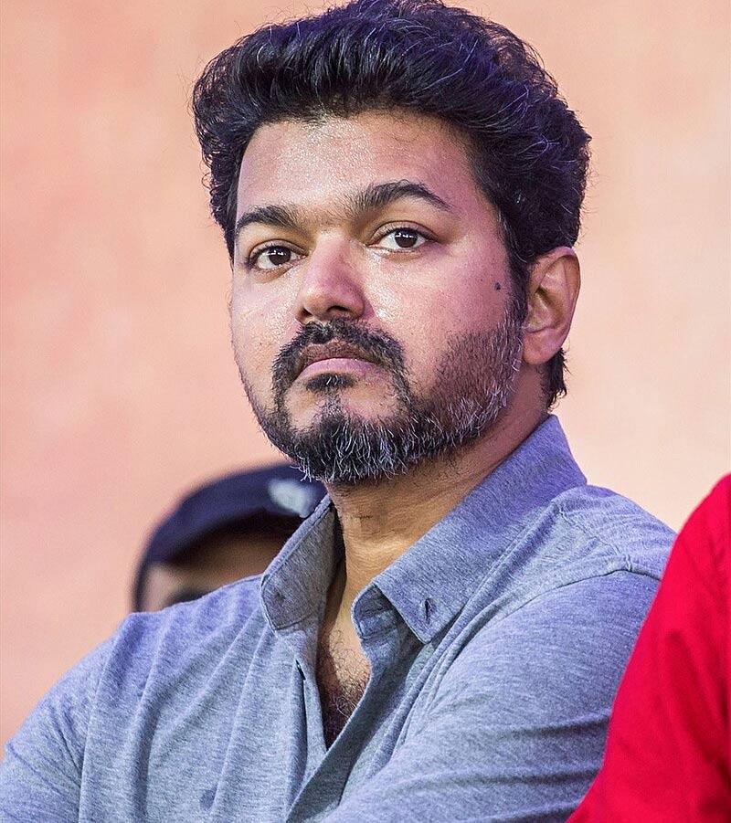 Vijay return from the US for his dad