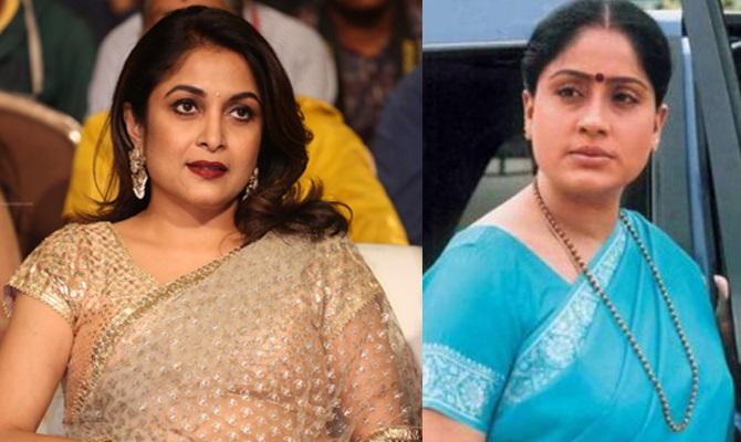 Mahesh Gets His Mom And Aunt