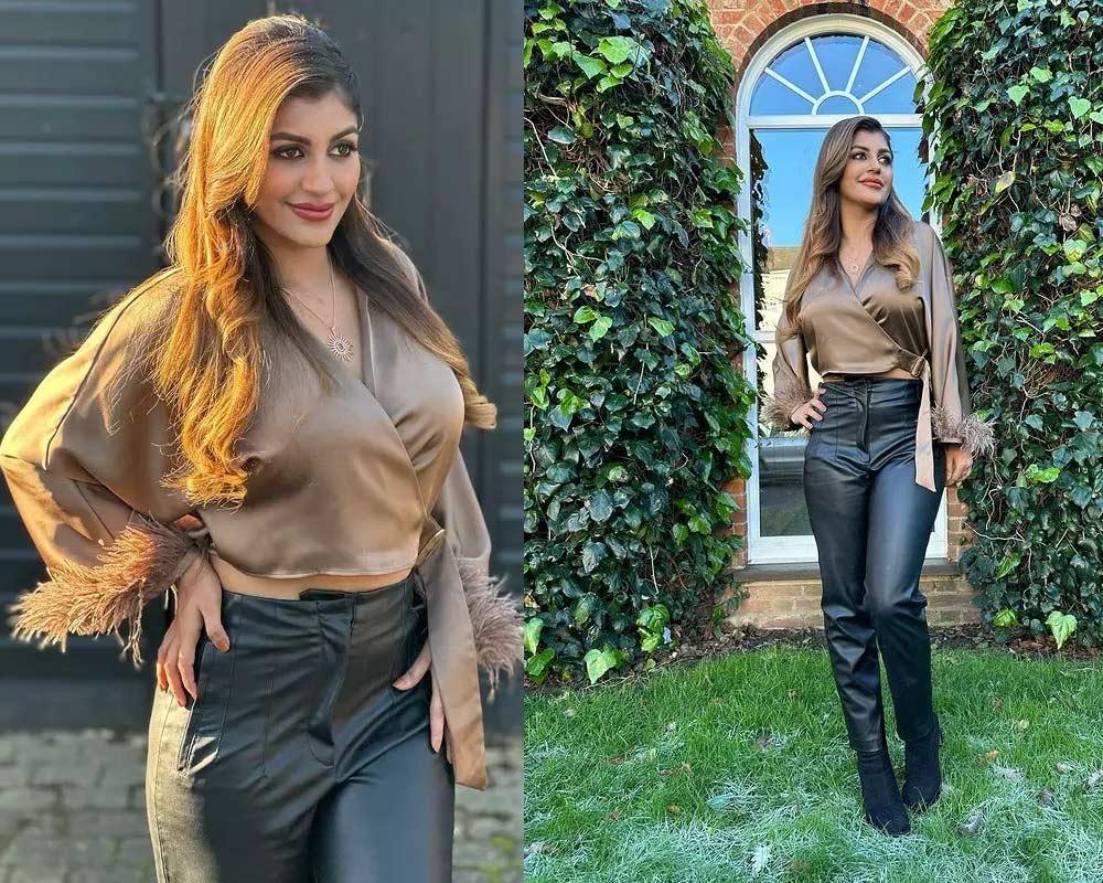 Yashika Anand mesmerises in modern outfit