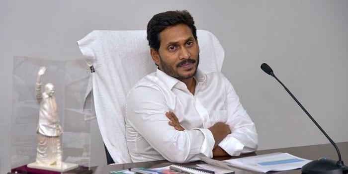 YS Jagan Against Kammas &amp; Kapus!