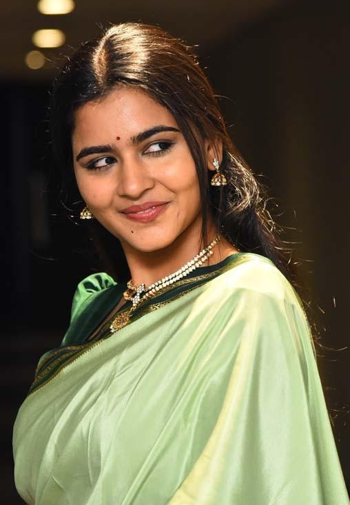 Deepa Balu Photos