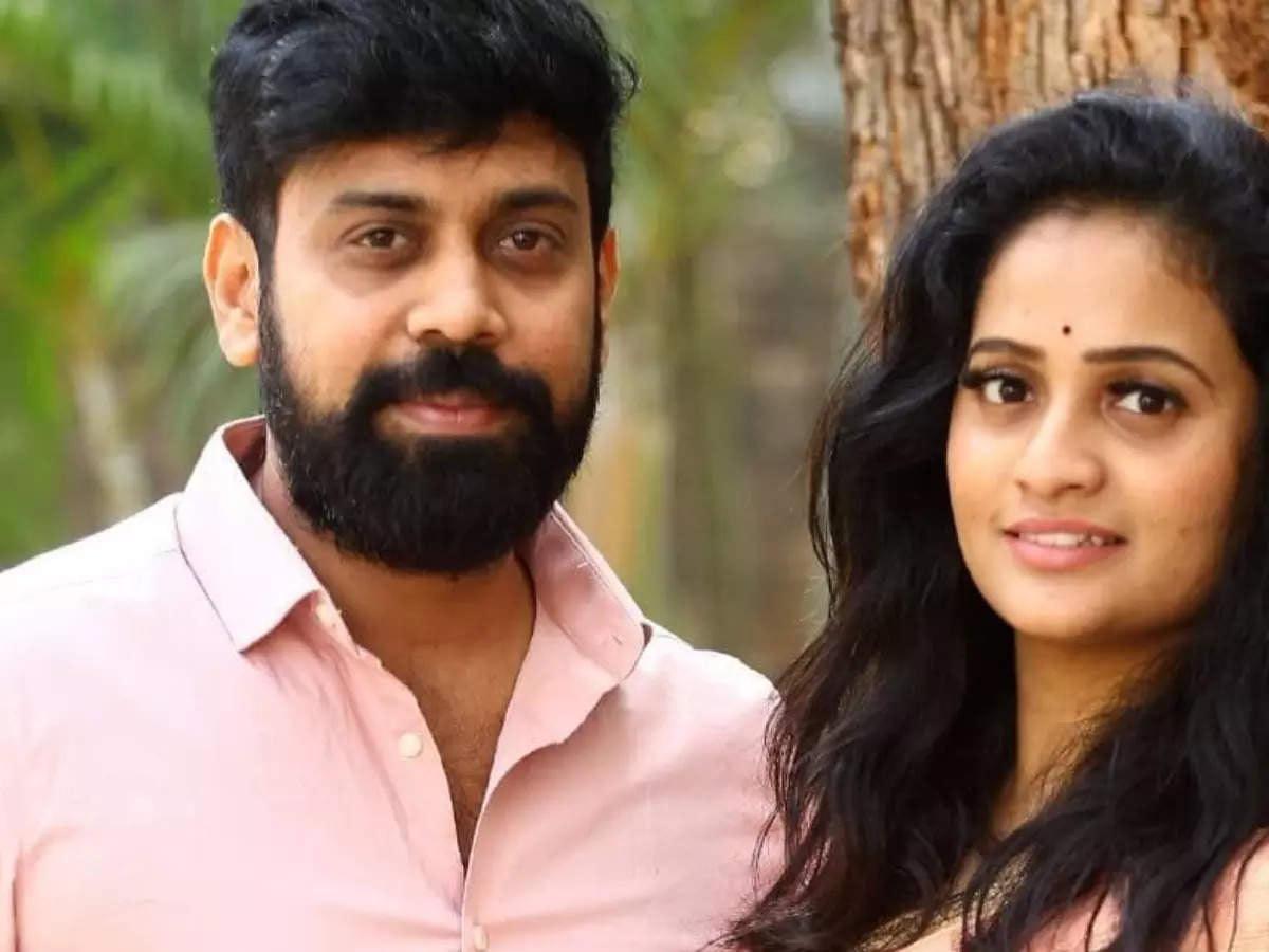 Aata Sandeep wife Jyothi indirect comment on Omkar