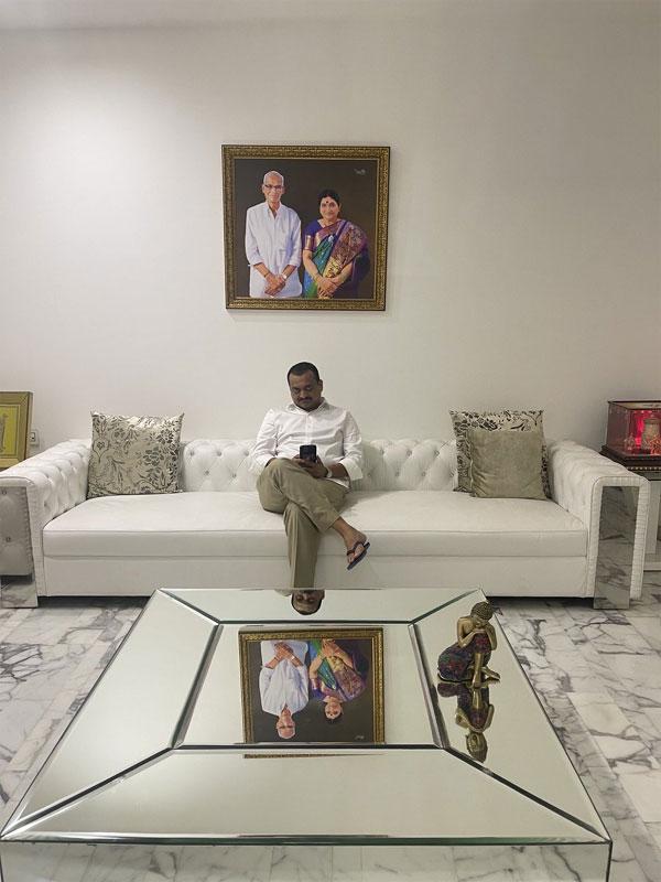 Bandla ganesh latest tweets viral