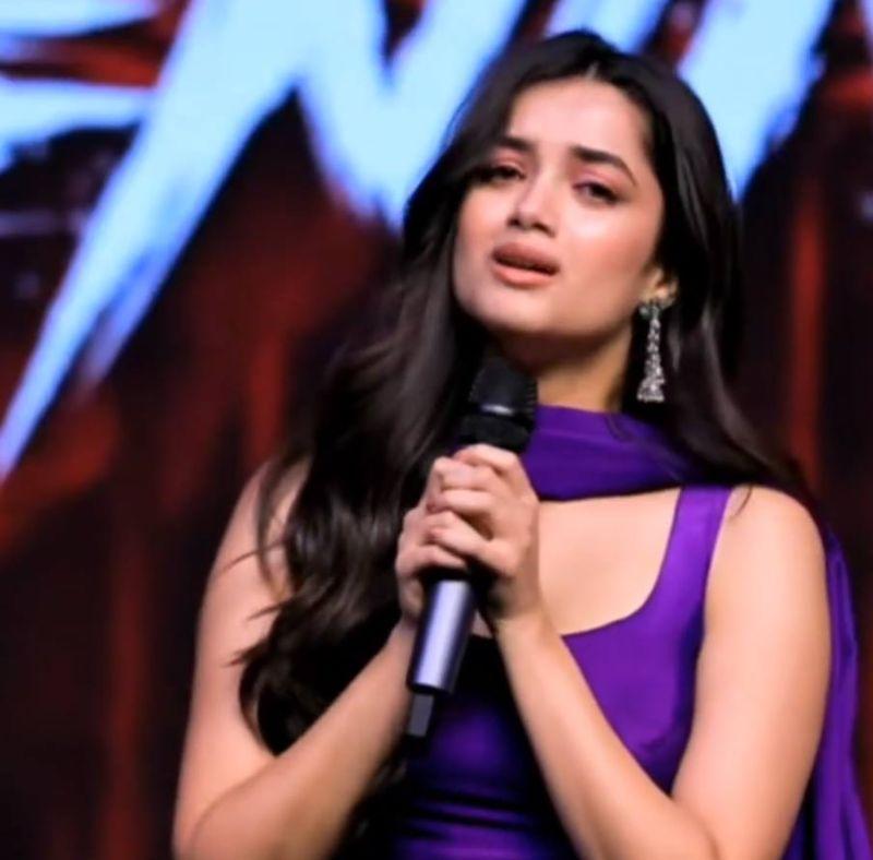 Lenin's success – Heroine gets emotional