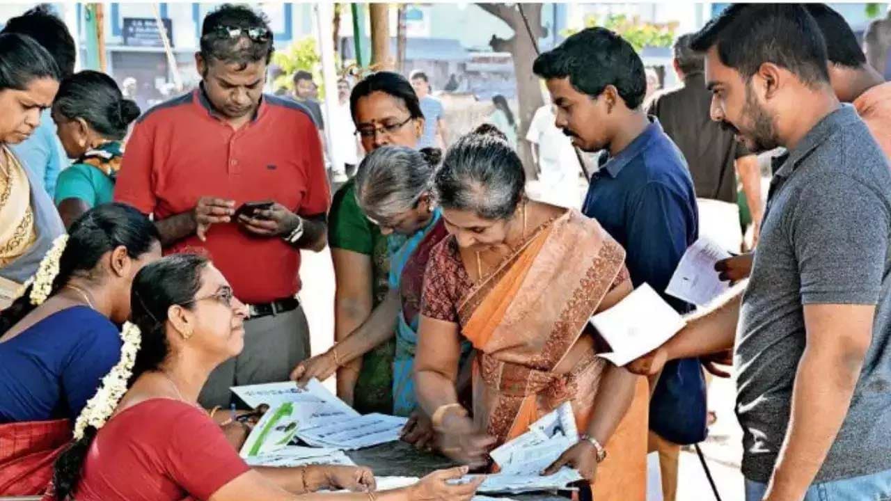 How smart AP voters are