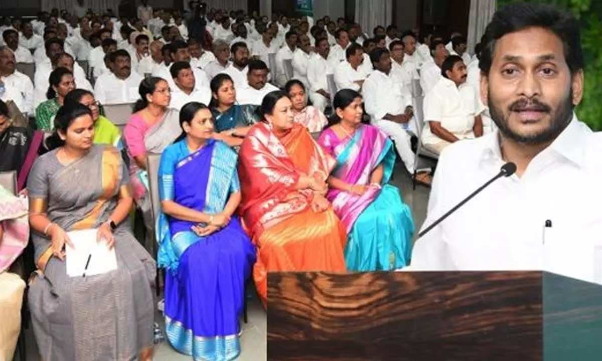 If YCP wins, these are the ministers.. list..!!