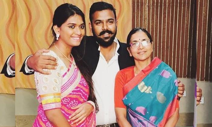 Is Tharun Bhascker also getting divorced?