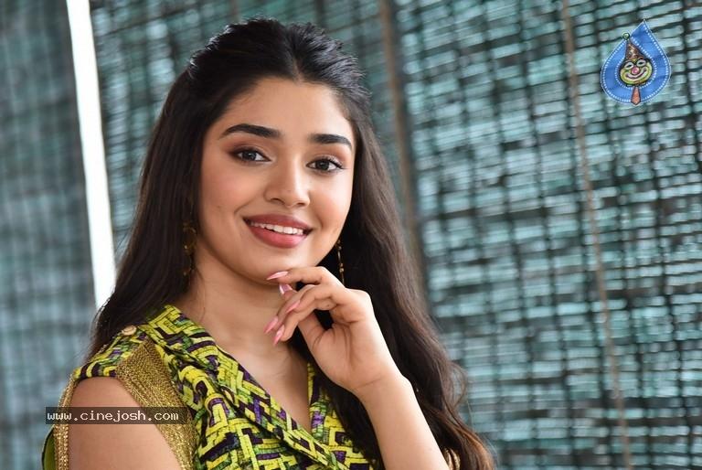 Krithi Shetty Interview 