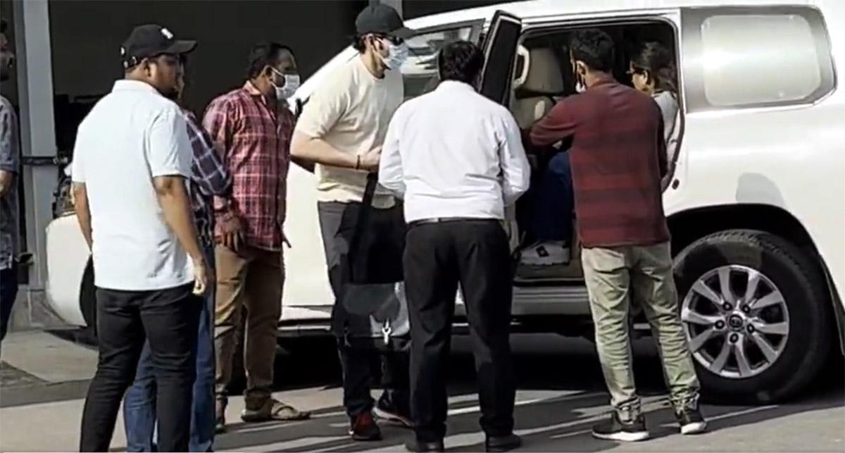 Mahesh babu and His Family off for Vacation 
