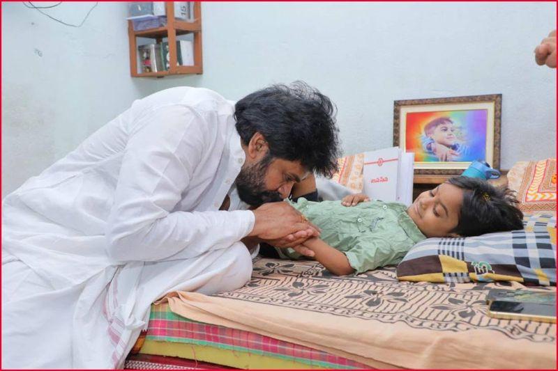 Pawan Kalyan at Warangal Niranjan House 