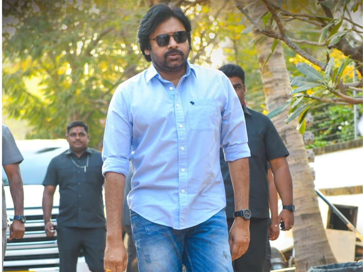 Pawan Kalyan Holidaying Abroad