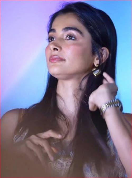 One more Shock for Pooja Hegde