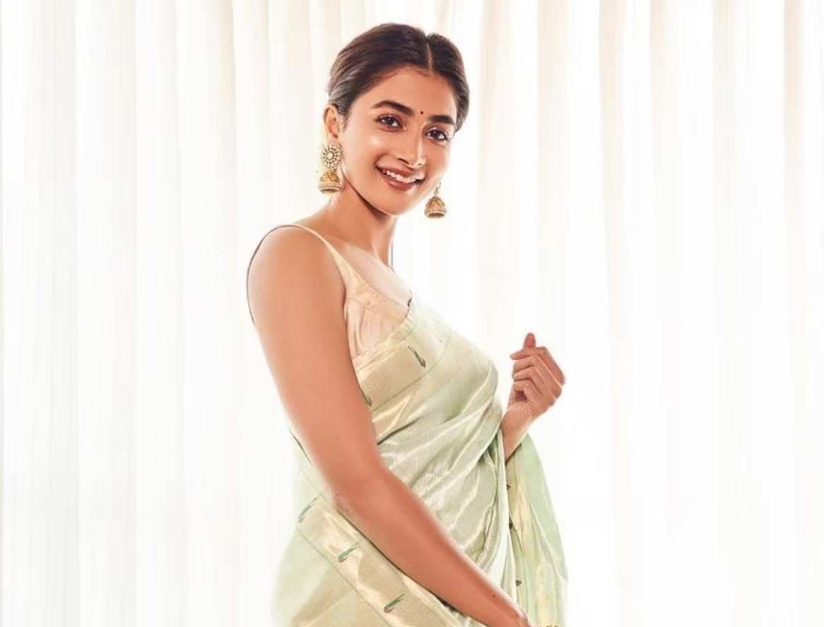 Pooja Hegde to romance Suriya?